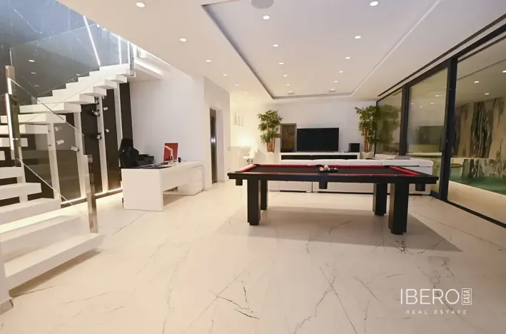 Prodej rodinného domu, Calp, Španělsko, 426 m2