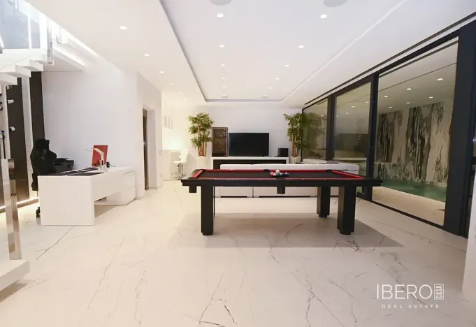 Prodej rodinného domu, Calp, Španělsko, 426 m2