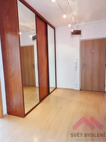 Pronájem bytu 3+1, Praha - Kamýk, Rytířova, 72 m2