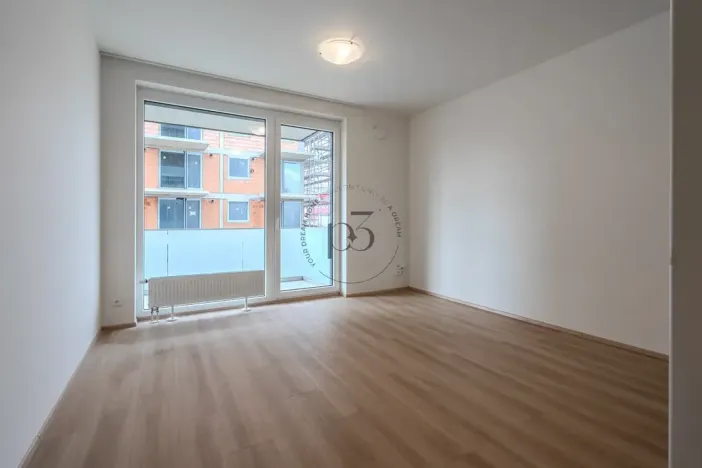 Pronájem bytu 2+kk, Praha - Prosek, Čakovická, 43 m2