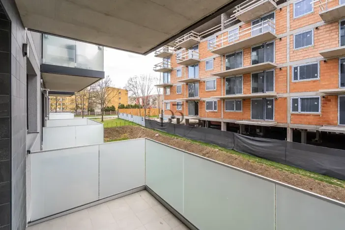 Pronájem bytu 2+kk, Praha - Prosek, Čakovická, 43 m2