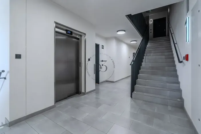 Pronájem bytu 2+kk, Praha - Prosek, Čakovická, 43 m2