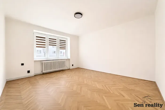 Pronájem bytu 2+1, Kolín, Bachmačská, 50 m2