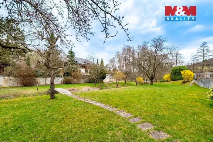 Prodej rodinného domu, Praha - Dejvice, V Šáreckém údolí, 230 m2