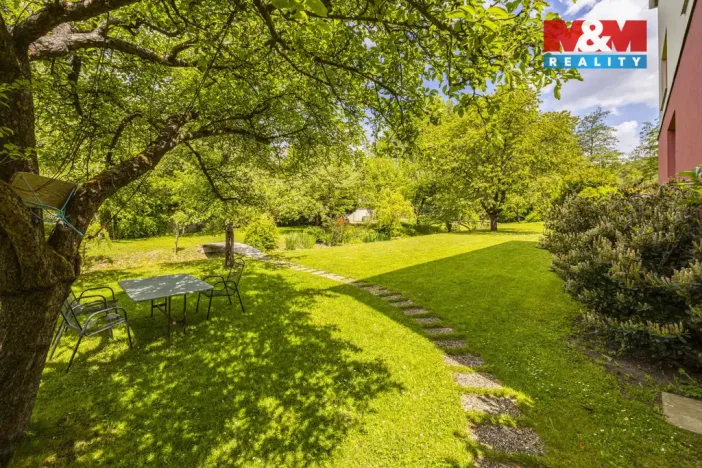 Prodej rodinného domu, Praha - Dejvice, V Šáreckém údolí, 230 m2
