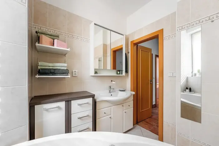 Prodej bytu 3+kk, Praha, Remízková, 74 m2