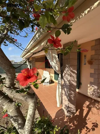 Prodej rodinného domu, Sant'Anna Arresi, Itálie, 244 m2