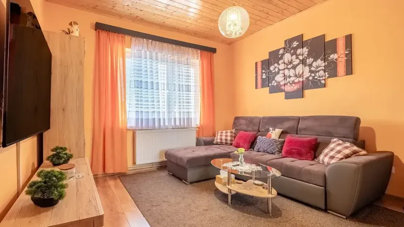 Prodej rodinného domu, Pržno, 197 m2