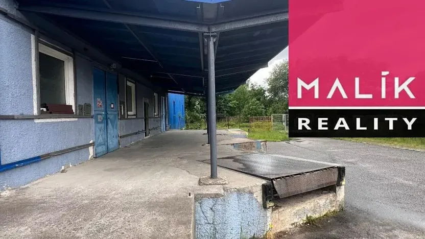 Pronájem skladu, Aš, 8243 m2