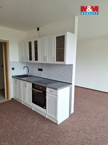 Pronájem bytu 1+kk, Tanvald, Horská, 37 m2