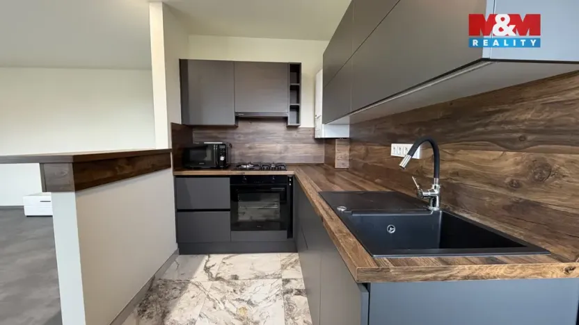 Pronájem bytu 2+kk, Louny, U Spravedlnosti, 53 m2