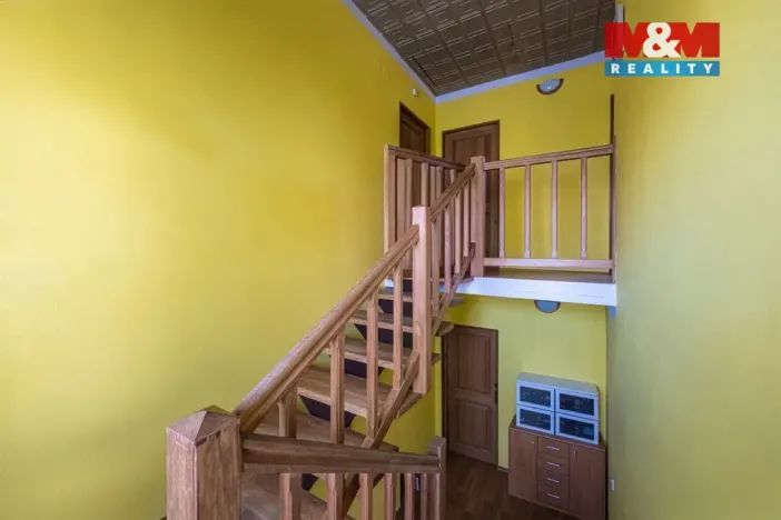 Prodej rodinného domu, Kvášňovice, 214 m2