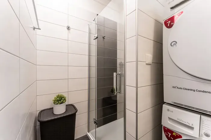 Prodej kanceláře, Holubice, 63 m2