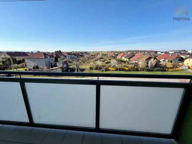 Pronájem bytu 3+1, Hrušovany u Brna, Sídliště, 72 m2