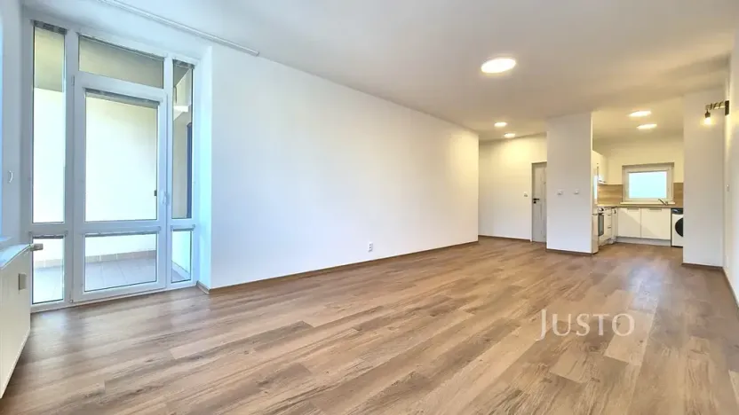 Pronájem bytu 2+kk, Písek, V Portyči, 65 m2
