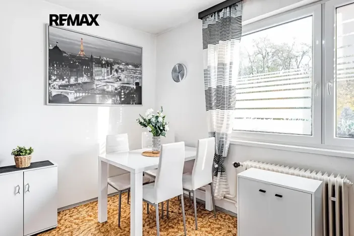 Prodej rodinného domu, Panenské Břežany, K dálnici, 202 m2