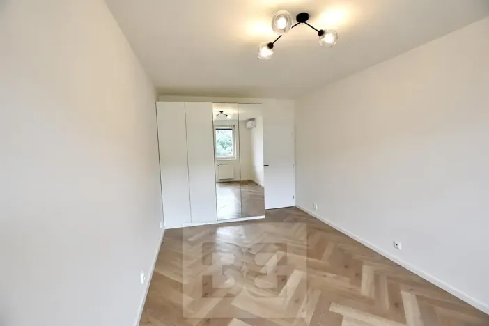 Pronájem bytu 2+kk, Praha - Karlín, Křižíkova, 50 m2