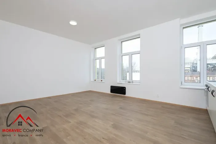 Pronájem bytu 1+kk, Ostrava, Křišťanova, 34 m2