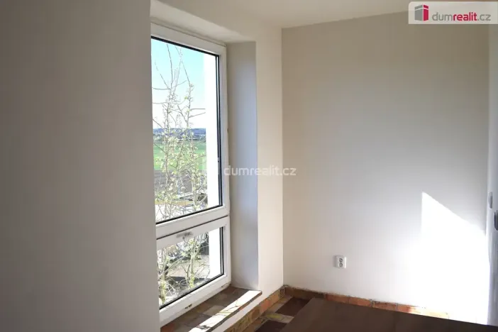 Pronájem obchodního prostoru, Sukorady, 99 m2