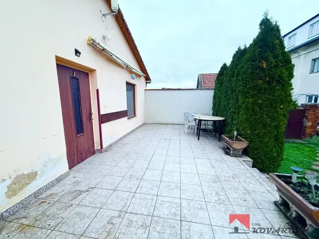 Prodej garáže, Mratín, 50 m2