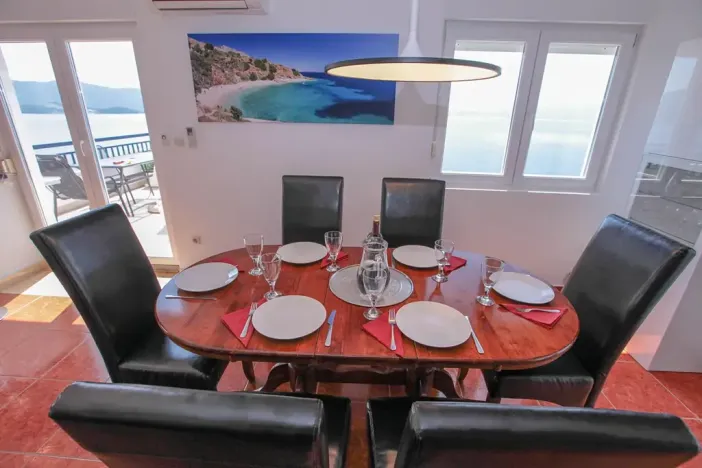 Prodej bytu 4+kk, Komarna, Chorvatsko, 111 m2