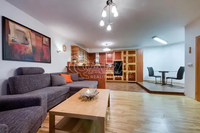 Pronájem bytu 2+kk, Dolní Břežany, 81 m2