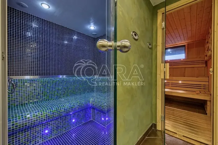 Prodej rodinného domu, Vrchlabí, 429 m2