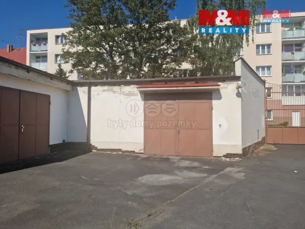 Pronájem skladu, Chomutov, Vršovců, 120 m2