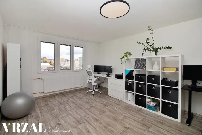 Prodej bytu 3+1, Plzeň, Železničářská, 76 m2