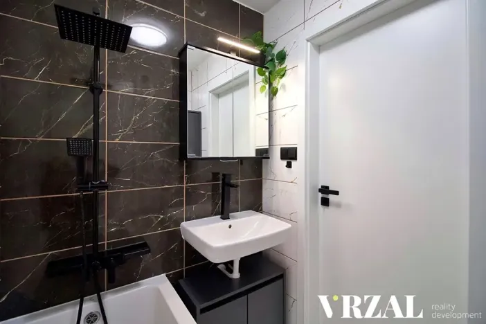 Prodej bytu 3+1, Plzeň, Železničářská, 76 m2