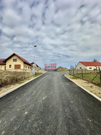 Prodej pozemku pro bydlení, Šebířov, 998 m2