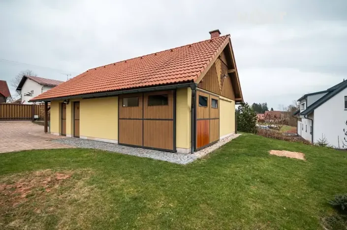Prodej rodinného domu, Stará Paka, 230 m2