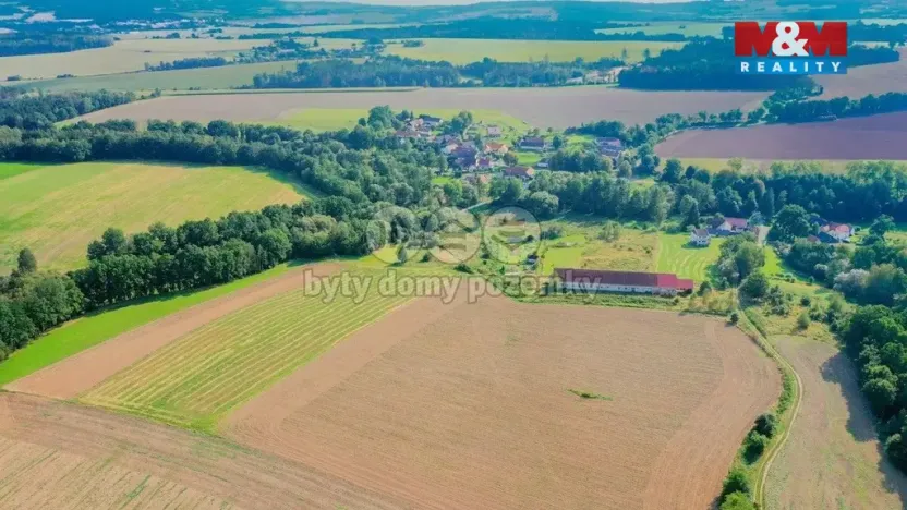 Prodej zemědělského objektu, Šebířov - Záříčí u Mladé Vožice, 916 m2