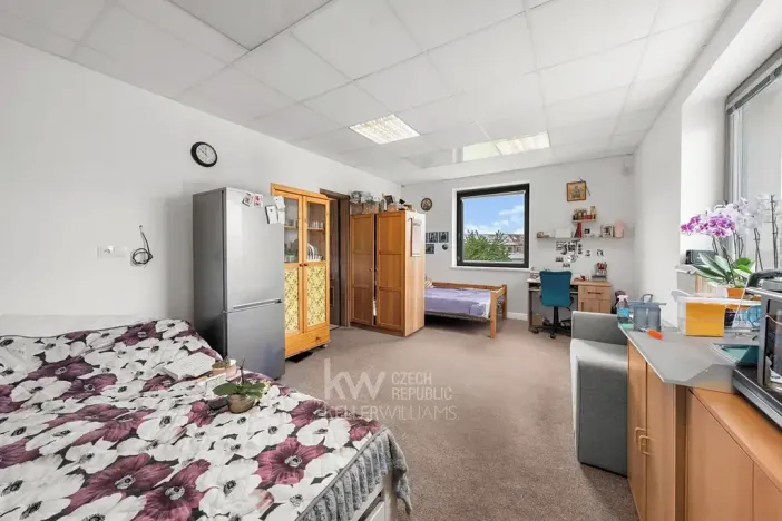 Prodej rodinného domu, Jesenice, Budějovická, 340 m2