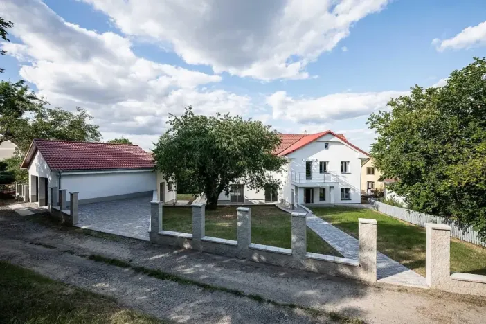 Prodej rodinného domu, Kamenice - Těptín, Táhlá, 236 m2