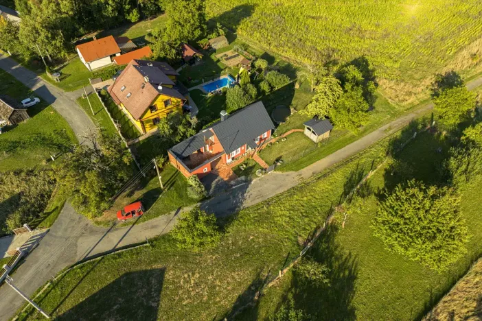 Prodej chaty, Hvožďany, 260 m2