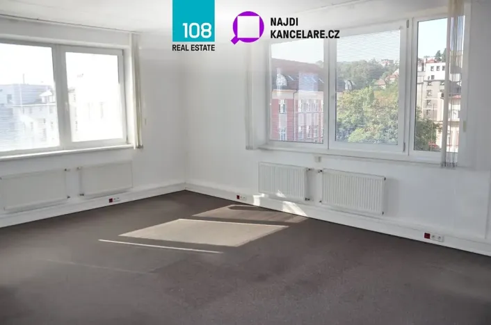 Pronájem kanceláře, Praha - Vysočany, Kolbenova, 614 m2