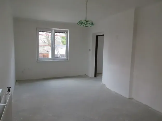 Prodej bytu 3+1, Dříteň, 72 m2