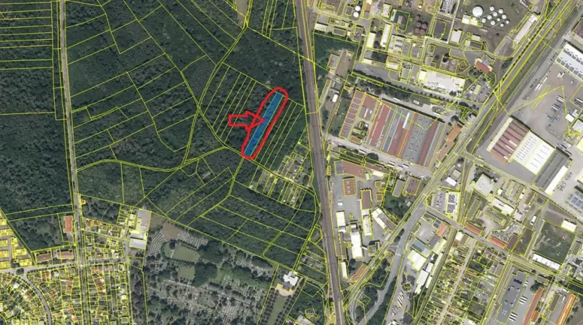 Prodej podílu lesa, Kolín, 877 m2