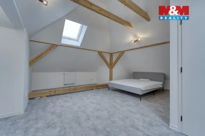 Prodej bytu 3+kk, Plzeň - Doudlevce, Šípková, 88 m2