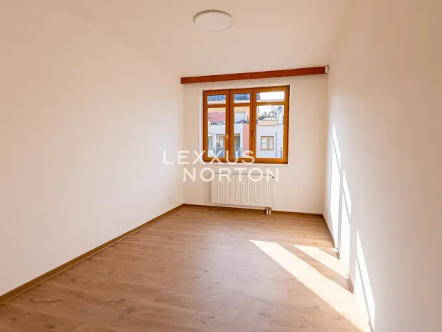 Pronájem bytu 3+kk, Praha - Košíře, Naskové, 80 m2