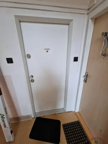 Pronájem bytu 2+kk, Praha - Stodůlky, K Lužinám, 51 m2