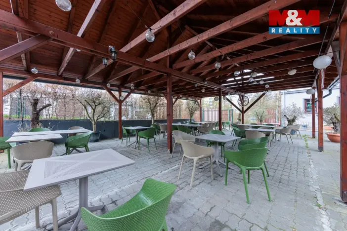 Prodej ubytování, Chodov, Poděbradova, 2700 m2