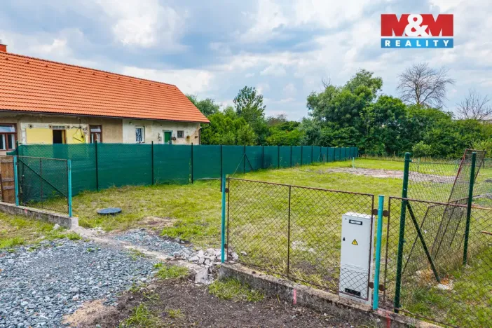 Prodej pozemku pro bydlení, Dymokury - Svídnice, 745 m2