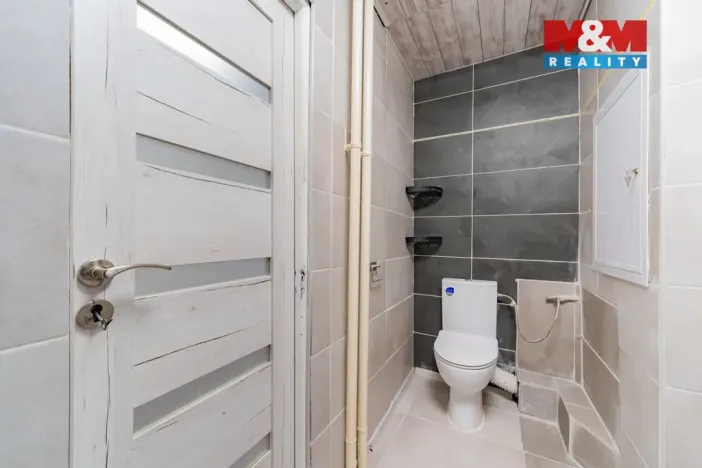 Prodej bytu 2+1, Habartov, Karla Čapka, 52 m2