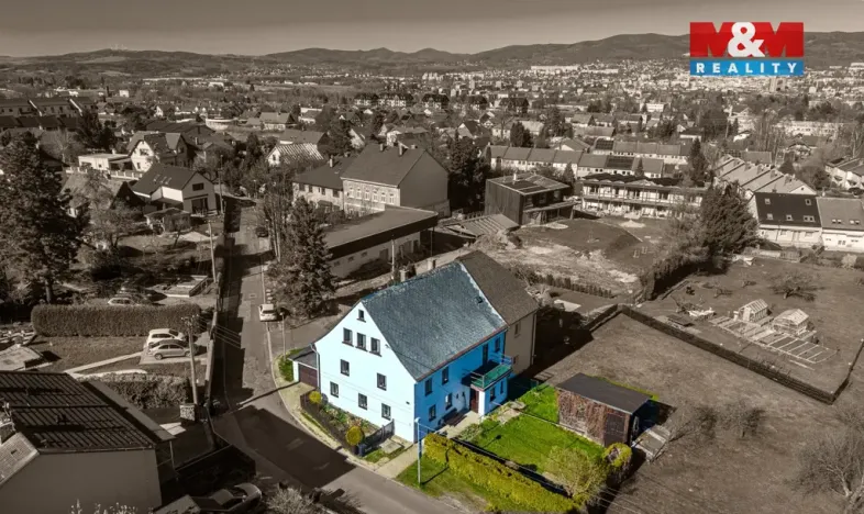 Prodej rodinného domu, Liberec - Liberec XIX-Horní Hanychov, Irkutská, 250 m2