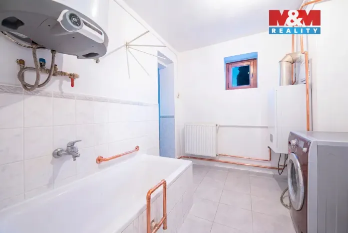 Prodej rodinného domu, Česká Lípa, Husova, 294 m2