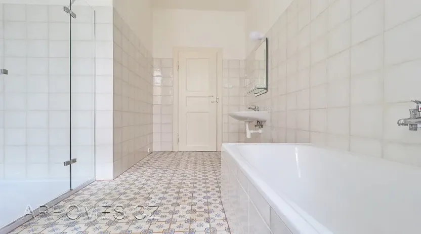 Pronájem bytu 3+1, Praha - Nové Město, Na hrádku, 105 m2