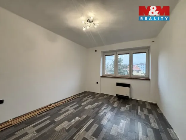 Pronájem bytu 2+1, Dobřany, Stromořadí, 64 m2