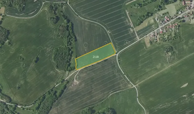 Prodej pole, Veliš, 22238 m2